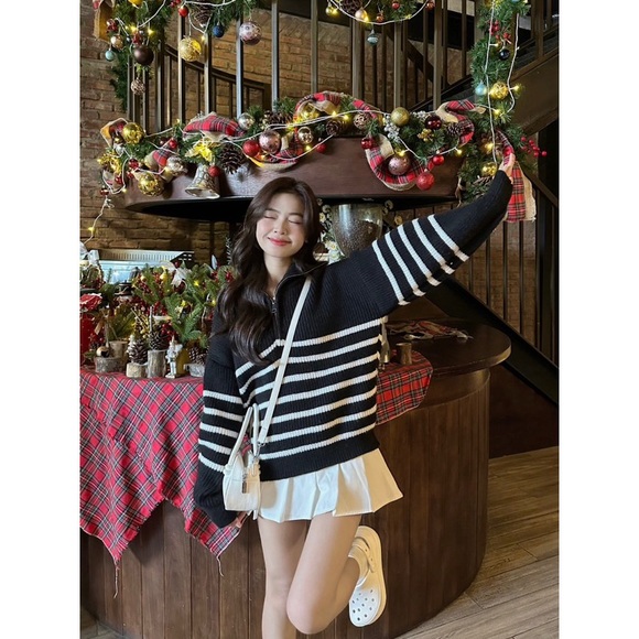 Polo Striped Sweater Fall Winter Knit Top - Picture 5 of 7